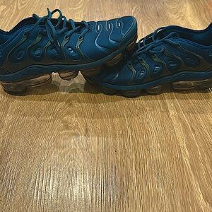 NIKE TN air vaporMax